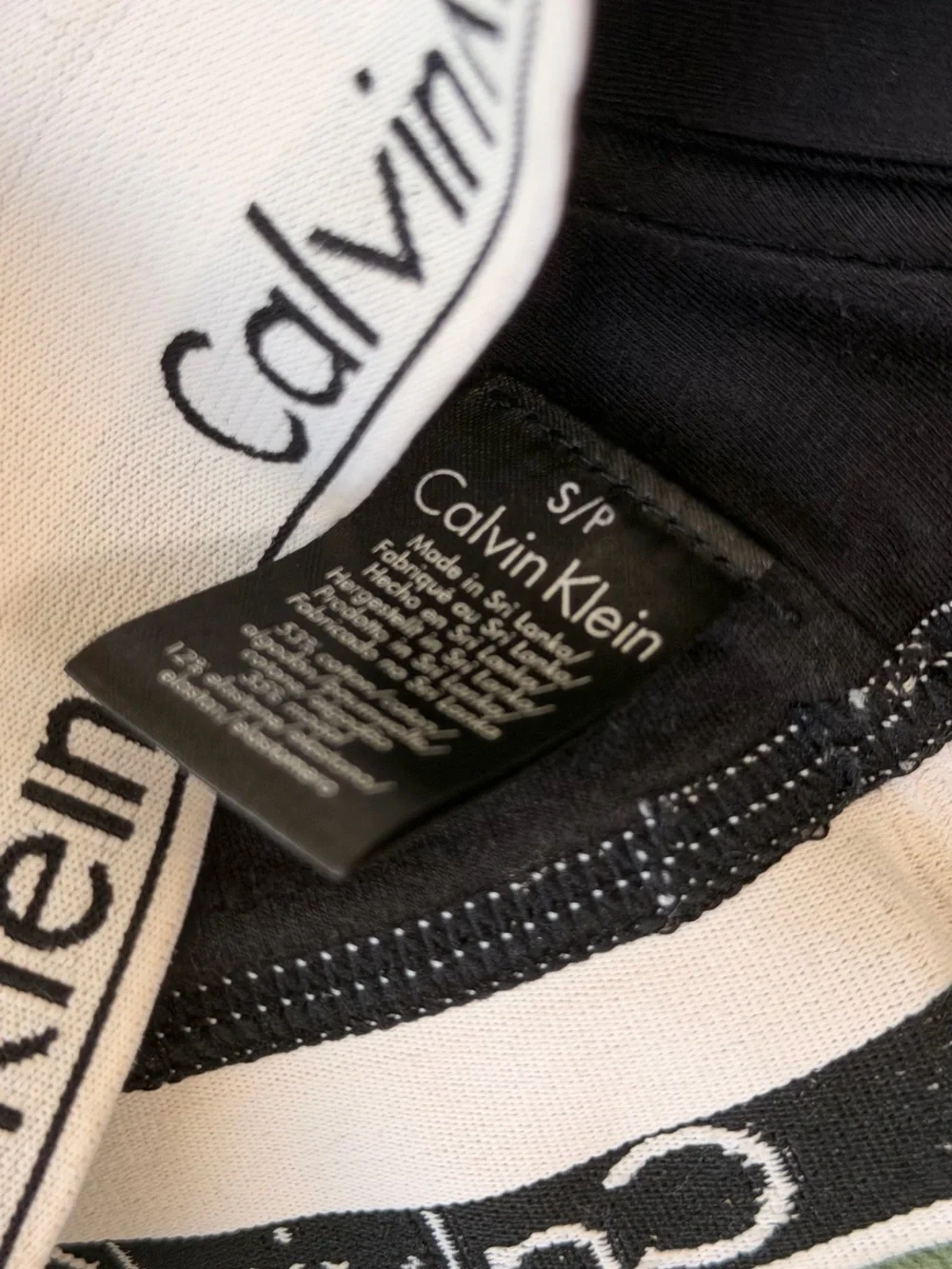 Calvin Klein Black Bralette with White Logo Band - Picture 3 of 3